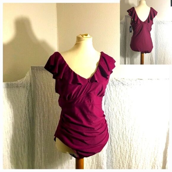 DACI NWT Ruffled Burgandy One Piece Swimsuit Size XL - Picture 1 of 7